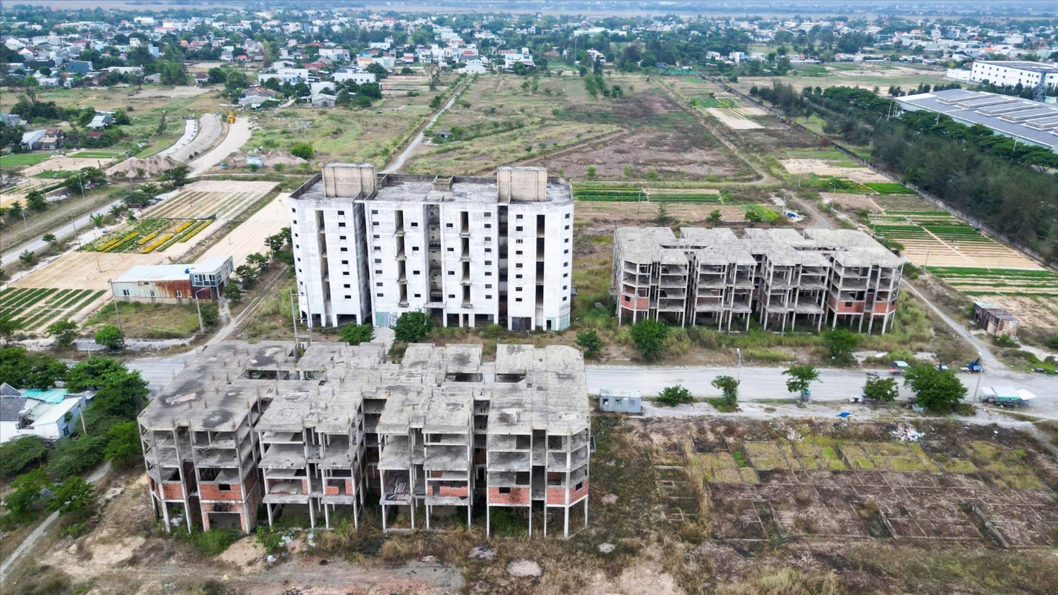 Dự án nhà ở xã hội hơn 700 tỷ đồng bị bỏ hoang