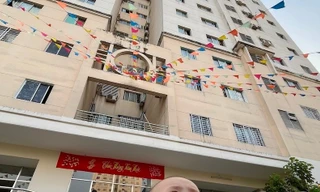 Dân ngân hàng TPHCM, Hà Nội chật vật mưu sinh sau bão sa thải