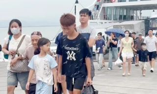 Bão số 3 sắp đổ bộ, 326 khách du lịch vẫn còn trên đảo