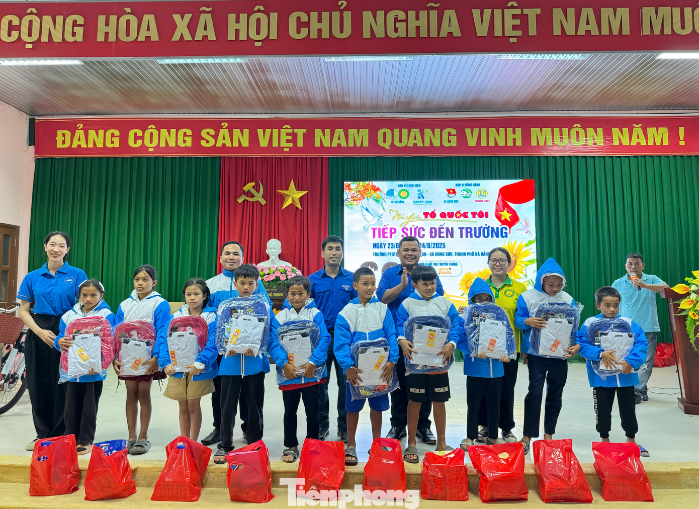 tp-traoquatreemvungcaoimg-173127-0.png