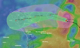 Hai yếu tố khiến bão Wipha ảnh hưởng đến đất liền từ rất sớm