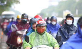 Miền Bắc, miền Trung đón mưa dông giải nhiệt