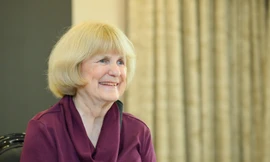 Nữ nhà khoa học ‘giúp hàng trăm nghìn phụ nữ’ đến Việt Nam