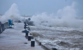 Biển Đông sắp đón bão số 16