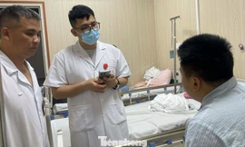 Báo động: Tăng số người trẻ suy thận nặng, tổn thương não do thuốc lá điện tử