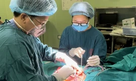 Điều trị ung thư vú: Bước chuyển từ cắt bỏ sang bảo tồn