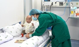 Thành tựu y khoa: Mắc bệnh hiếm hồi sinh nhờ ca ghép tế bào gốc