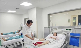 Nối thành công cẳng chân bị máy cắt rời