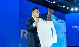 Năm 2050 có 1 tỉ robot chung sống với con người