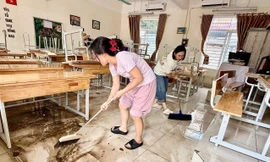 Trường học Hà Nội dạy trực tuyến và trực tiếp hôm nay