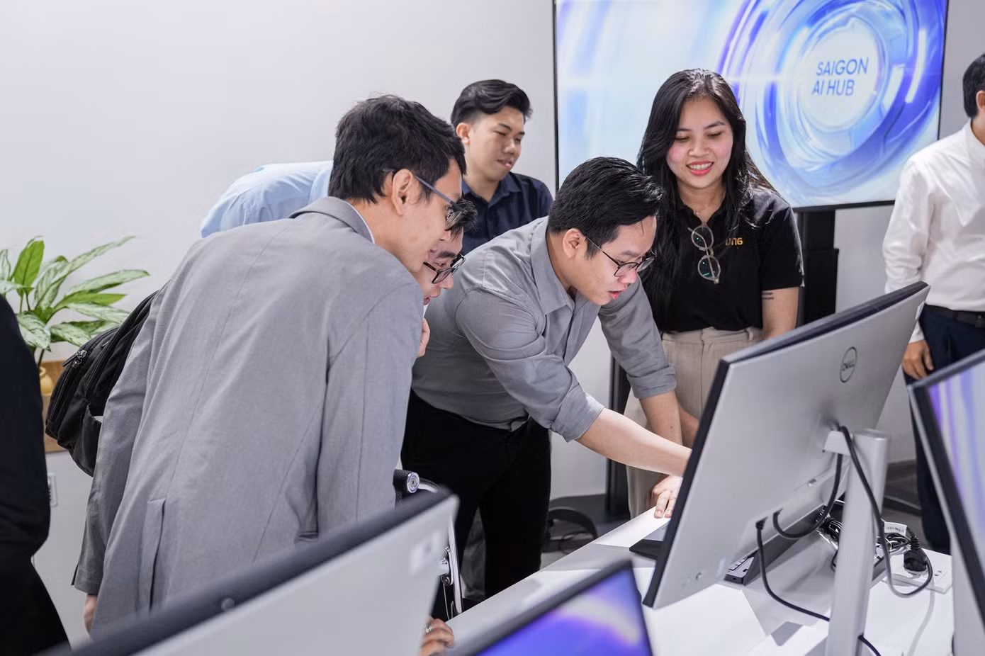 khong-gian-saigon-ai-hub.jpg