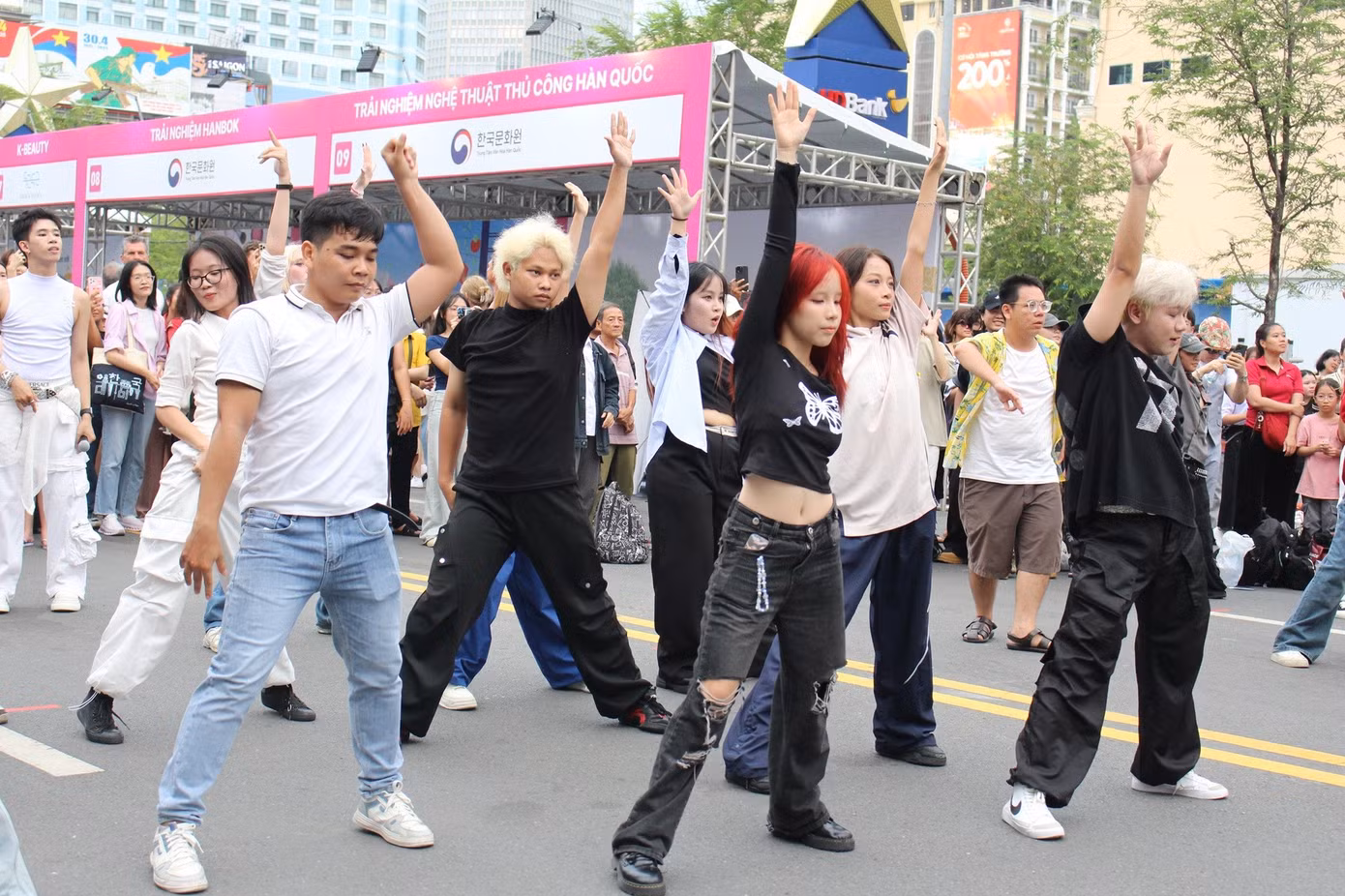 random-dance-1.jpg