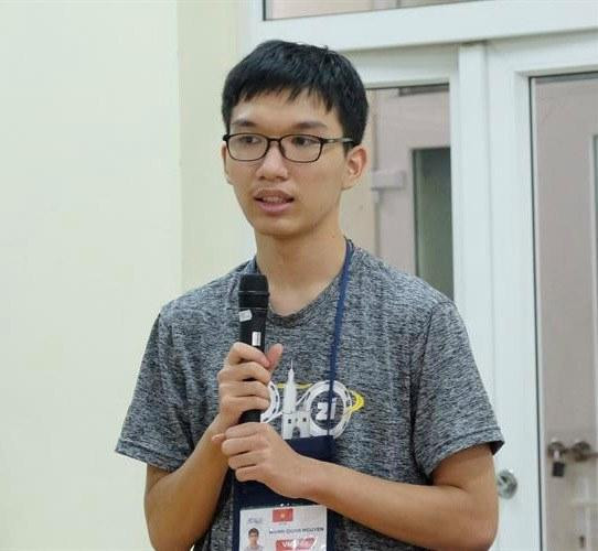 Nguyễn Mạnh Quân, học sinh lớp 12 Trường THPT chuyên Hà Nội – Amsterdam.