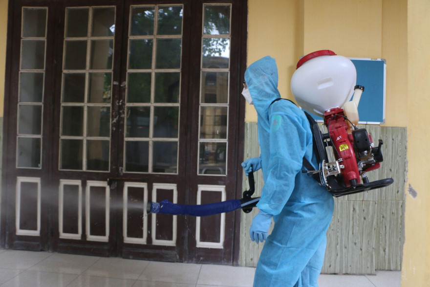 Trường học chuẩn bị các điều kiện để đón học sinh đi học trở lại từ 8/11. 