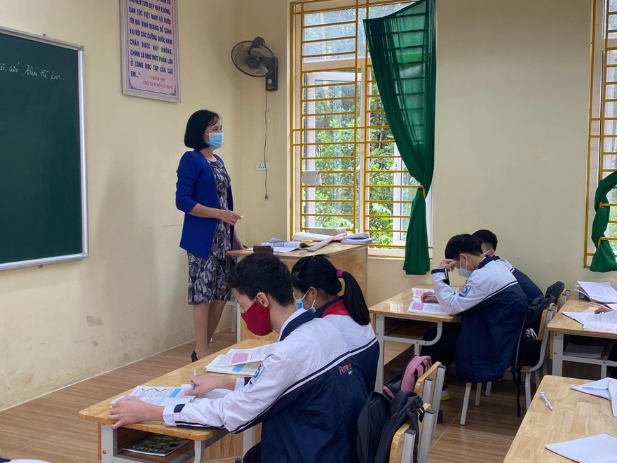 Bộ GD&ĐT đề nghị địa phương cân nhắc tổ chức các lớp bồi dưỡng chứng chỉ giáo viên.