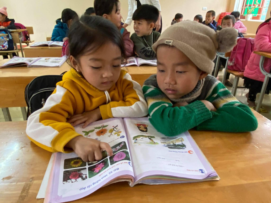 Nơi nào không đủ điều kiện dạy học qua truyền hình.