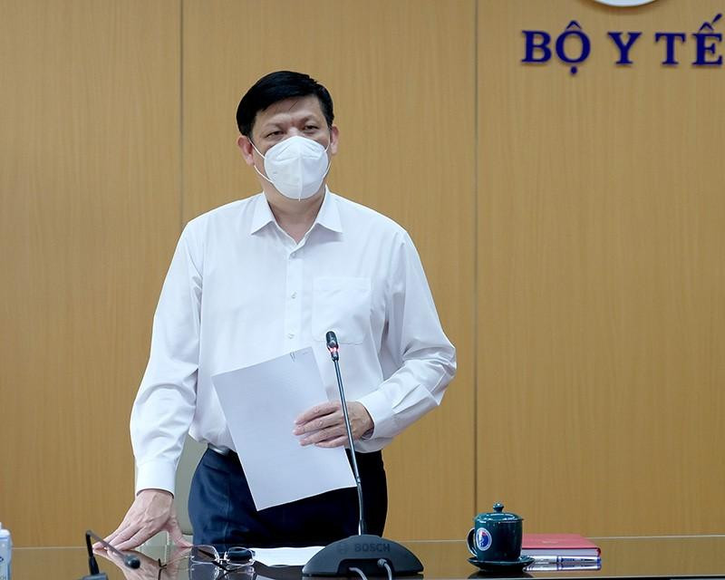 Bộ trưởng Bộ Y tế Nguyễn Thanh Long tại cuộc họp chiều 15/6