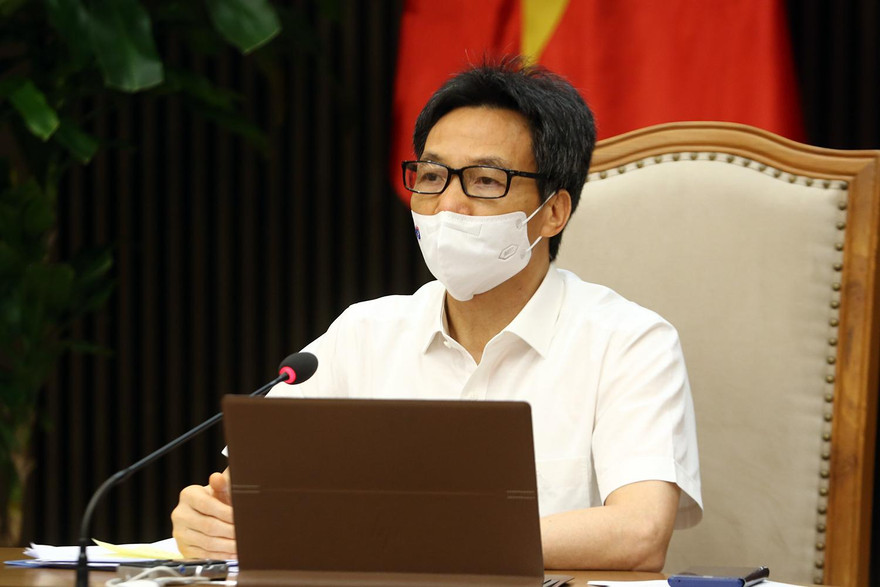 Phó Thủ tướng Vũ Đức Đam:'Quản lý toàn bộ công nhân, tập trung chống dịch trong cộng đồng'