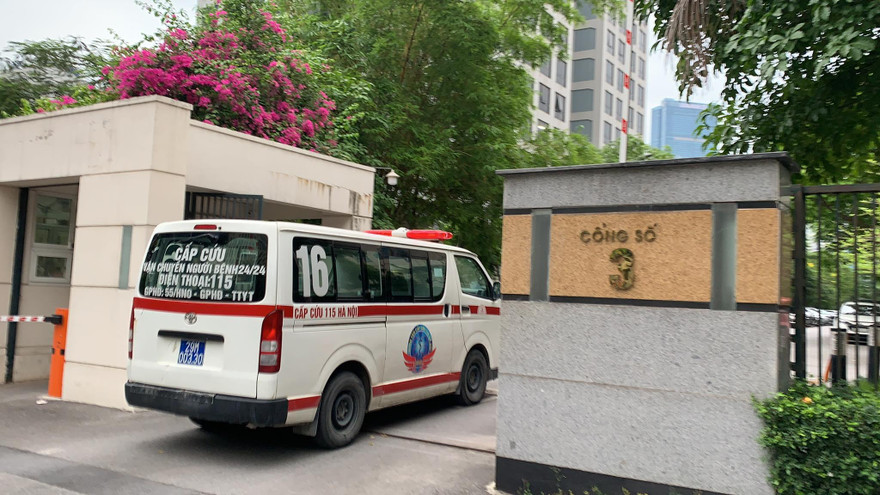 Cán bộ, công chức, viên chức, người lao động của Bộ Tài nguyên và Môi trường được trở về nhà vào đêm qua, sau khi có kết quả xét nghiệm ca nghi nhiễm COVID-19.