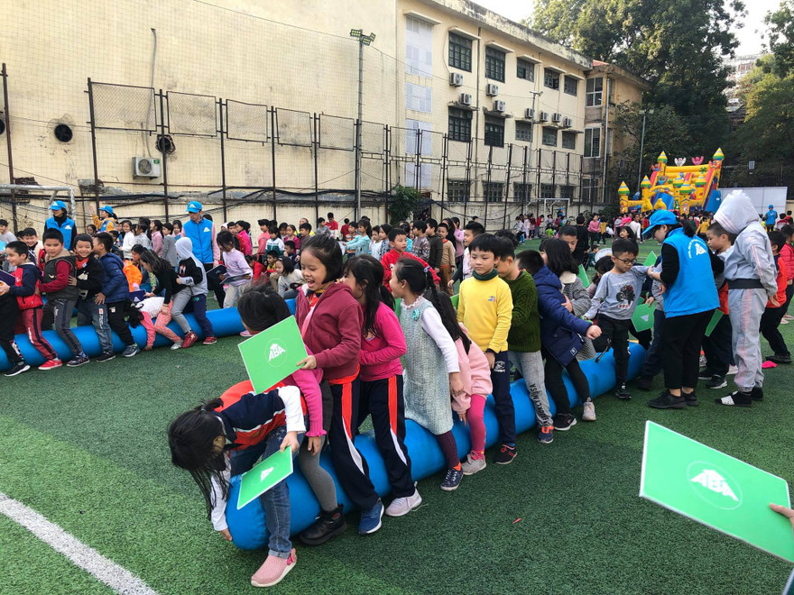 Học sinh tiểu học Hà Nội tham gia hoạt động trải nghiệm.