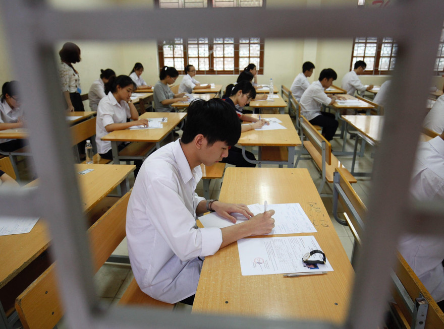 Bộ GD&ĐT đang tính toán phương án bỏ thi THPT quốc gia năm nay.