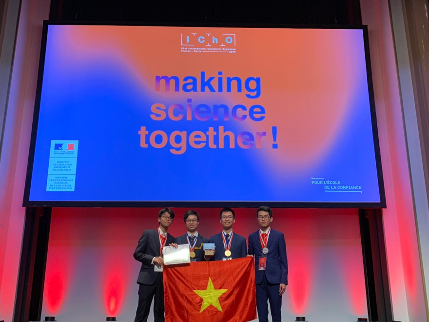Đoàn học sinh dự thi OLympic Hoá học quốc tế 2019