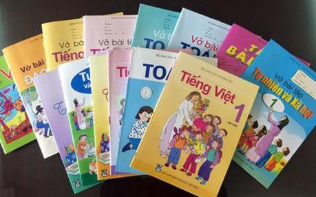 Năm nay, học sinh lớp 1 sẽ bắt đầu học SGk mới.