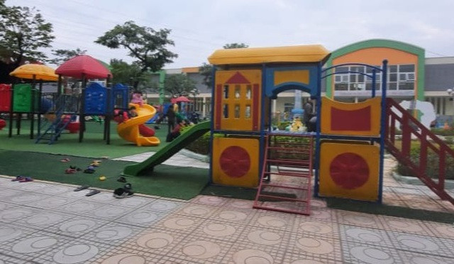 Cầu trượt nhà trường, nơi xảy ra sự việc. 