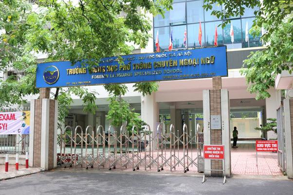 Điểm chuẩn lớp 10 trường THPT chuyên Ngoại ngữ cao nhất 28 điểm 