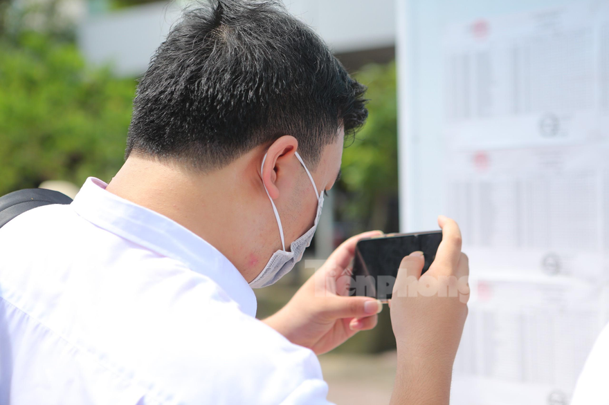 Thí sinh trúng tuyển ĐH Quốc gia sẽ nhập học trực tuyến từ 21 - 30/9