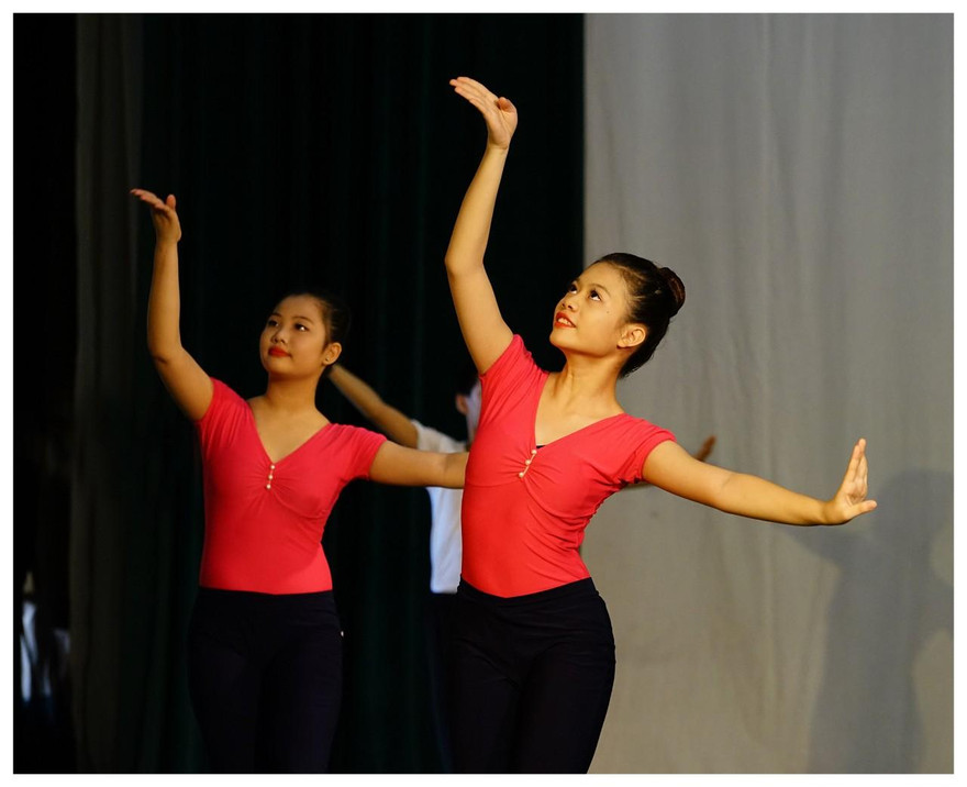 Hàng trăm học viên Múa 'chết đứng': Cắt khúc đào tạo, người học lãnh đủ