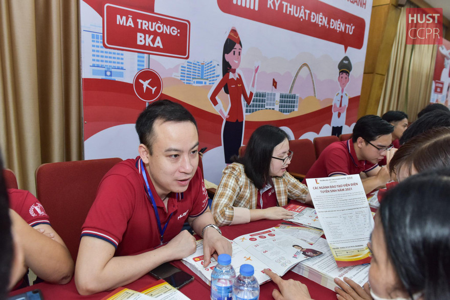 Dàn Thủ khoa, huy chương Olympic quốc tế chọn ĐH Bách Khoa Hà Nội làm bến đậu