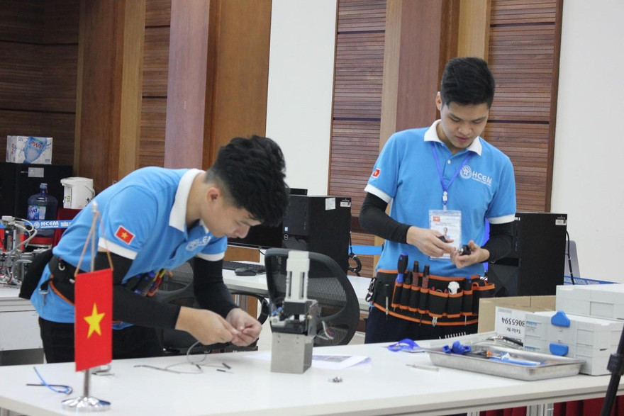 Đề xuất chuyển hệ cao đẳng về Bộ GD&ĐT: Chính phủ giao Bộ Nội vụ trả lời 