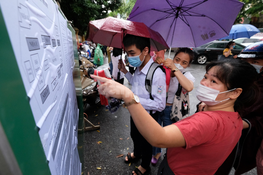 Công bố điểm thi lớp 10 ở Hà Nội 