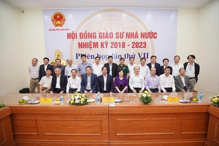 Công khai kết quả đánh giá hồ sơ của ứng viên Giáo sư, Phó giáo sư