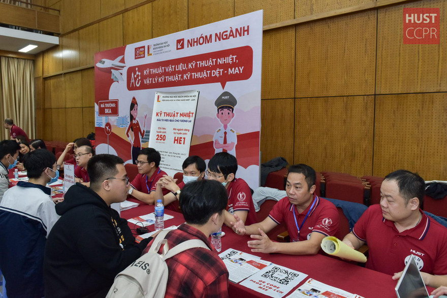 Tư vấn tuyển sinh tại trường ĐH Bách khoa Hà Nội tháng 3/2021