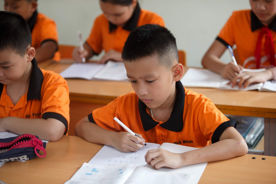 Rắc rối phiên âm tên riêng tiếng nước ngoài: Lỗi do đâu?