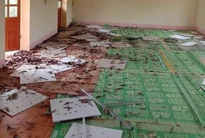 Động đất gây nứt nẻ, sập trần nhiều nhà dân, công trình xây dựng tại Mộc Châu, Sơn La. 