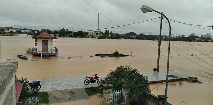 Miền Trung sẽ tạnh ráo từ ngày mai và đón nắng trước khi mưa lớn do bão số 8.