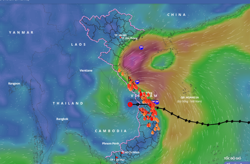 Bão tan nhưng vùng mưa lớn vẫn xuất hiện ở các tỉnh Bắc Trung Bộ, đặc biệt là Hà Tĩnh - Quảng Bình.