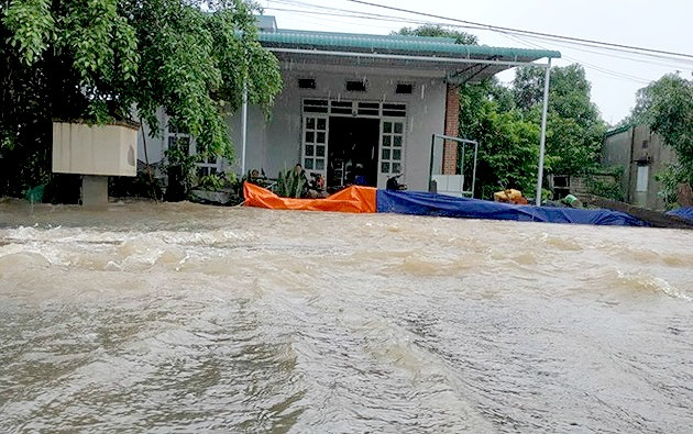Mưa lớn trên nhiều vùng đến hết ngày mai