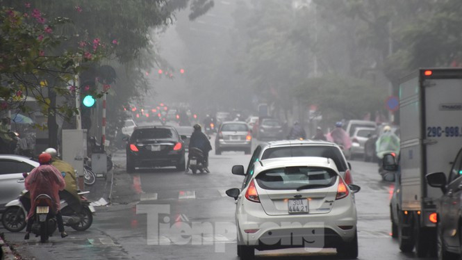 Miền Bắc chìm trong mưa phùn, sương mù 10 ngày tới