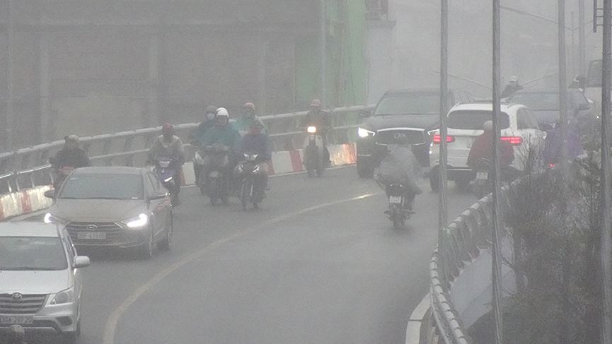 Sương mù dày đặc còn tiếp diễn ở Hà Nội trong vài ngày tới