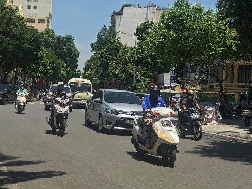 Dịp 2/9, miền Bắc và miền Trung có nắng nóng. Ảnh: Nguyễn Hoài