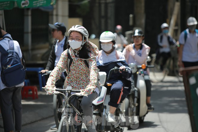 Nắng nóng tiếp tục kéo dài nhiều ngày tới. Ảnh minh họa: Nguyễn Trọng Tài.