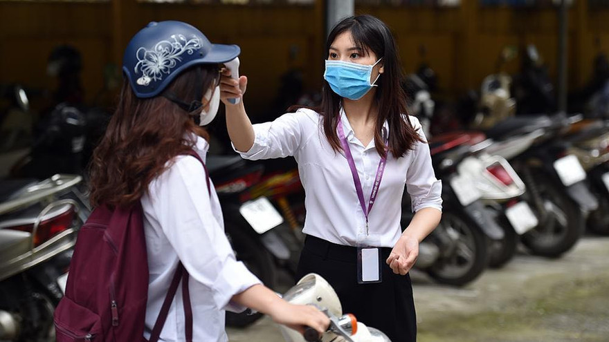Yêu cầu cơ sở giáo dục đại học tăng cường phòng chống dịch COVID-19