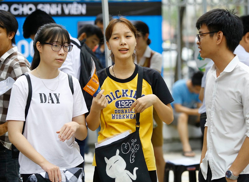 Bỏ điểm sàn, ai sẽ kiểm soát chất lượng đào tạo?