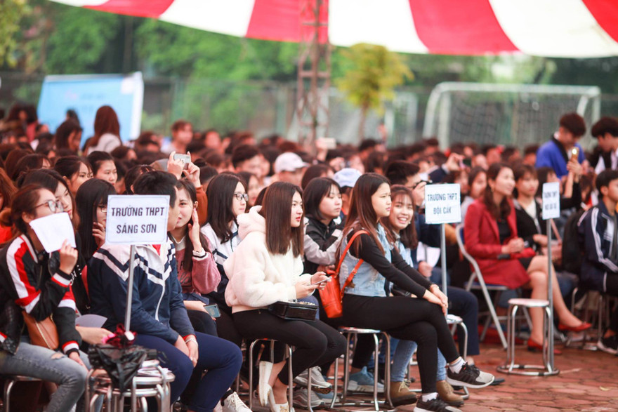 Học sinh các trường tại Vĩnh Phúc và các tỉnh lân cận tham gia ngày hội