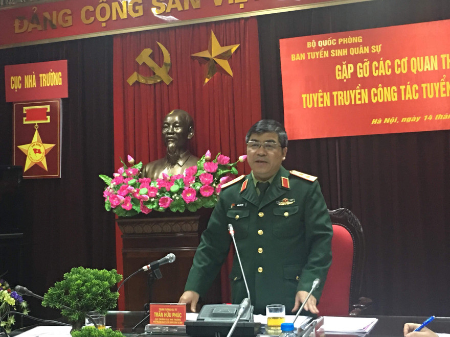 Trung tướng Trần Hữu Phúc thông tin đến báo chí chiều qua, 14/3 - Ảnh: QH