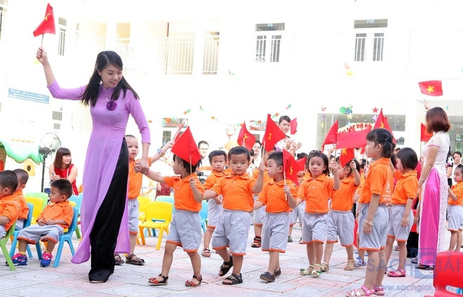 Khuyến khích ngày khai giảng không bóng bay